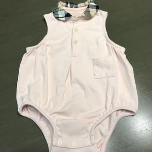 Burberry 6 M